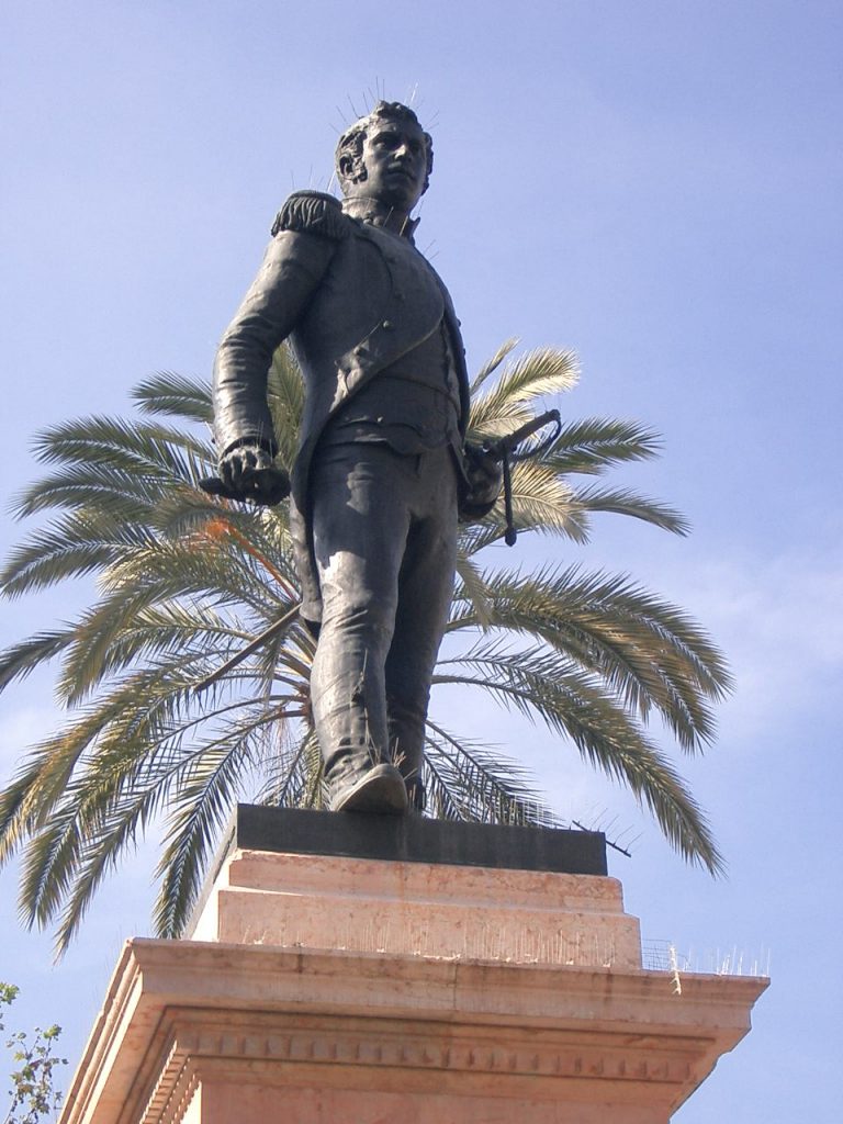El monumento a Luis Daóiz