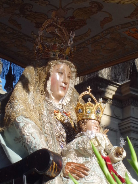 La Virgen de los Reyes